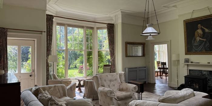 The Shannon River House Rooms